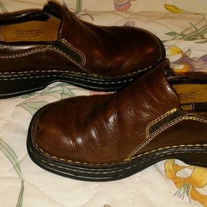 Born Leather Slip-on Size 7